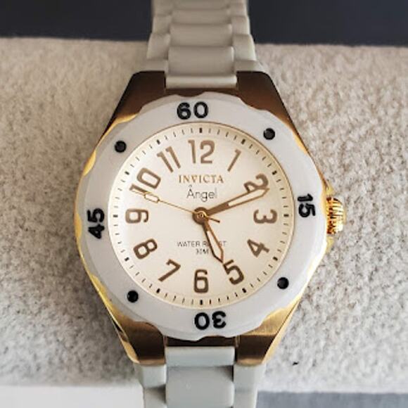 Invicta Women's Angel Watch Model 1616 Gold Tone 30mm Gray Strap Fresh Battery - Picture 3 of 7